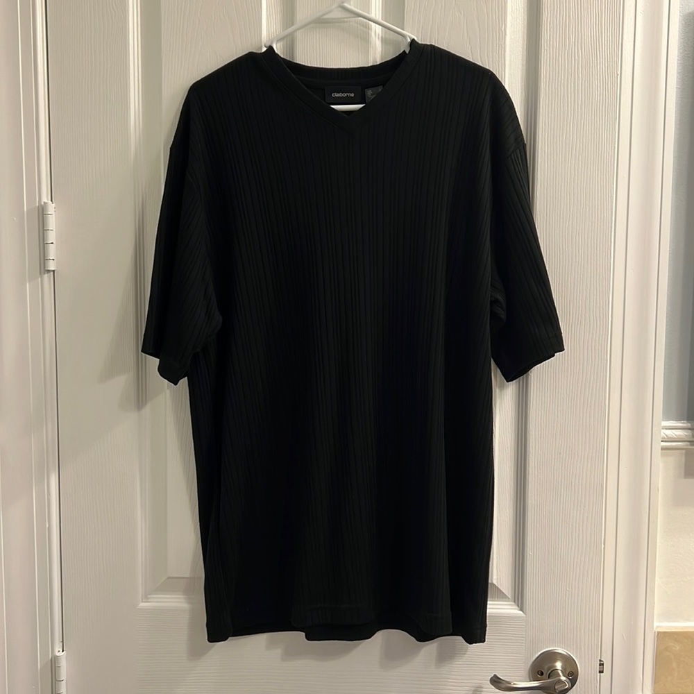 New Men’s L Claiborne V neck ribbed